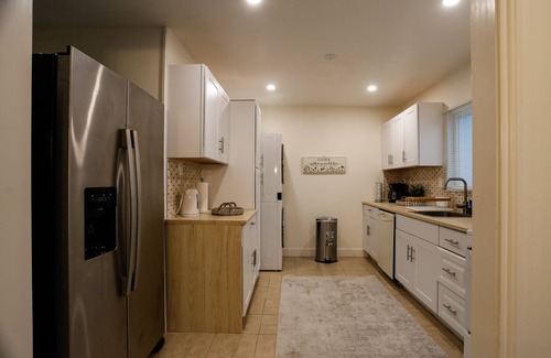 West Hills House | Gorgeous 2BD/2B with amazing outdoor experience