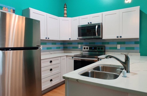 Kitty Hawk House | Gorgeous 3/2.5 Townhome with View of Atlantic!