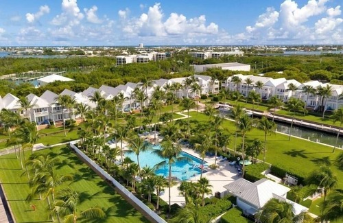 Indigo Reef Marina Homes House | Gorgeous 3/2.5 townhouse w. pool and dockage at Indigo Reef #46