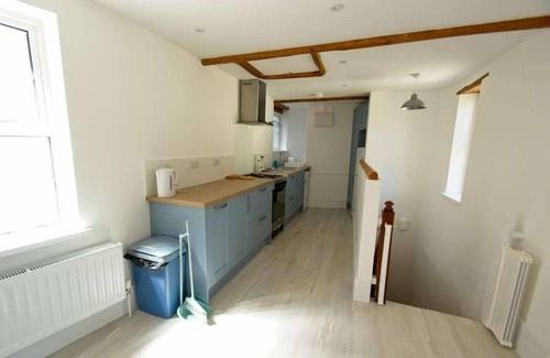 Mortehoe Cottage | Gorgeous 3 bed cottage in Mortehoe with fantastic roof terrace seaviews!