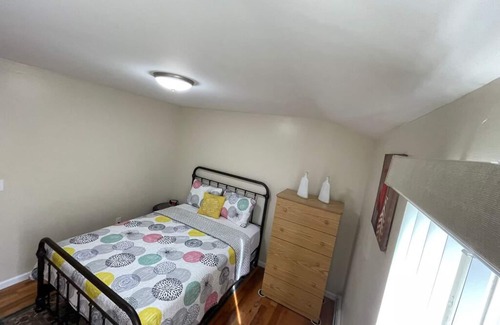 South Jamaica Apartment | Gorgeous 3-Bedroom Apt in Queens— 5mins from JFK Airport