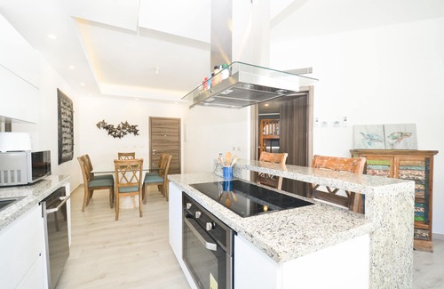 Playa Bibijagua Condo | Gorgeous 3 bedroom condo in a beachfront Community