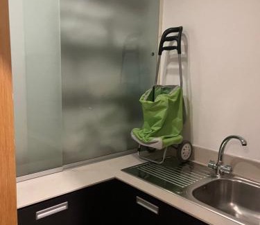 Vauxhall Apartment | Gorgeous 3 Bedroom flat in Vauxhall with City Views
