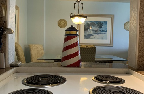 Ormond-by-the-Sea Condo | Gorgeous 3 Bedroom Condo Directly on Beach