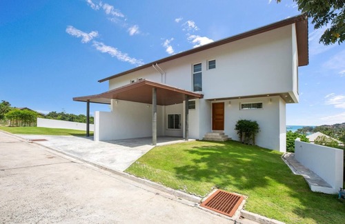 Bophut Hills Villa | Gorgeous 3-Bedroom Villa Mirum with Seaview, Private pool & Fitness room