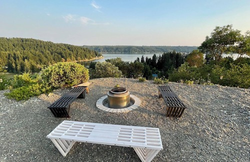 Tahuya House | Gorgeous 3 bedroom water view home in the hood canal