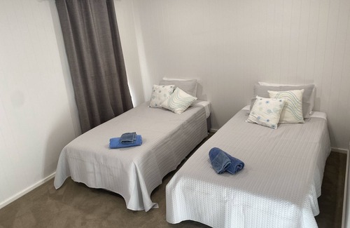 Toogoolawah House | Gorgeous 3BR midway on Brisbane Valley RailTrail