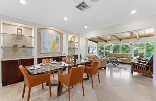 Lauderdale-by-the-Sea House | Gorgeous 3br2ba In Lbts- Walk To The Beach