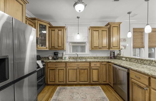 Treetop House | GORGEOUS 4/4 SLEEPS 10! GULF VIEW FROM 3rd FLOOR! WELL APPOINTED! ONE BLOCK FROM BEACH ACCESS!