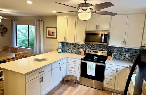 Saint Simons Island House | Gorgeous 4-bedroom townhome, sleeps 12 and only 700 steps to the beach!