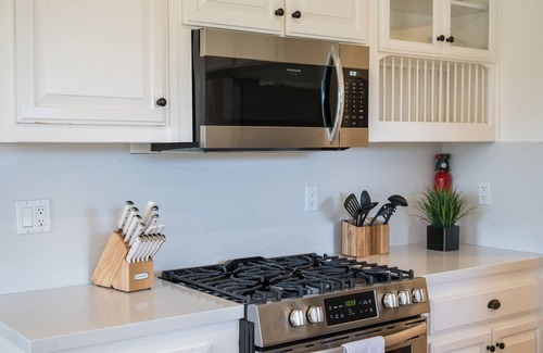 Atascadero House | Gorgeous 4BR 10 miles from SLO