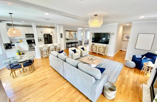 Normandy Beach House | Gorgeous 5 bed, 4.5 bath just houses to the beach, sleeps 12! Amazing location!