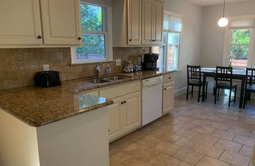 Columbus Apartment | Gorgeous 5 bedroom home