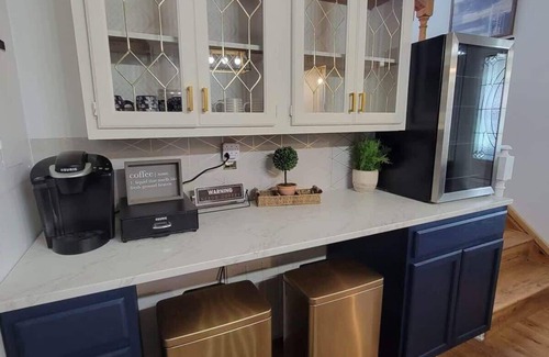 Myrtle Beach House | Gorgeous 5BR on the Lake | King Beds + Porch Views, Site 6028