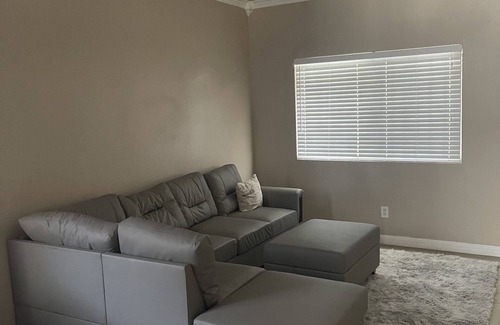 Victorville House | Gorgeous 6bed 4 bath Comfy Home