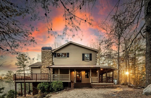 Mineral Bluff Cabin | 🌟Gorgeous 6BR Cabin w/Spa, Firepit & Mountain View ⛰
