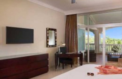Los Maestros Resort | Gorgeous all-inclusive VIP guest experience in Punta Plata oasis 🌞