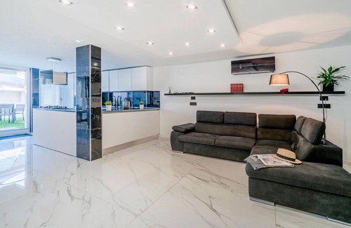 Lido di Camaiore Apartment | Gorgeous apartment in Lido di Camaiore