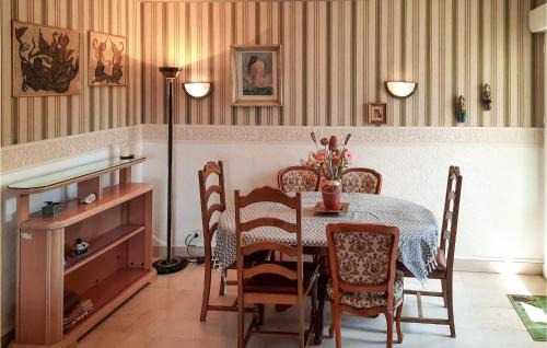 Concarneau Apartment | Gorgeous Apartment In Concarneau