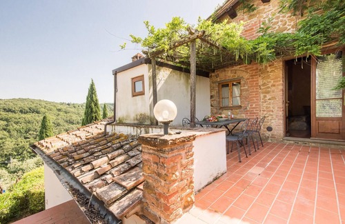 San Vivaldo Apartment | Gorgeous apartment in Montaione