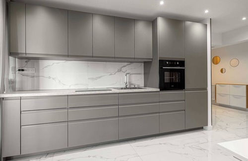 Juan-les-Pins Apartment | Gorgeous apartment - Near Beach - 2BR/6p