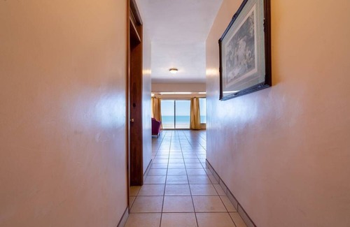 Villas de Las Palmas House | Gorgeous beach front condo