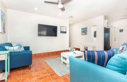 Lantana House | Gorgeous Beach Themed Vacation Home Minutes From The Ocean