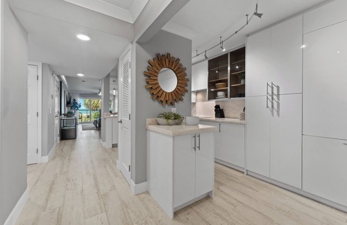 Sunset Beach Condo | Gorgeous Beachfront Condo: Experience Luxury w/Stunning Gulf Views @ Lands End