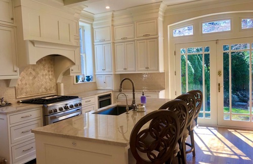 Chevy Chase House | Gorgeous Chevy Chase 4-Bedroom Home, Short Walk to Bethesda, Metro & Restaurants