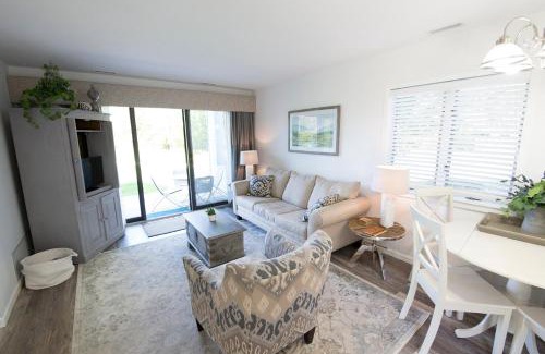 Acme Apartment | Ｇｏｒｇｅｏｕｓ Ｃｈｉｃ Ｂｅａｃｈ Ｆｒｏｎｔ Ｃｏｎｄｏ