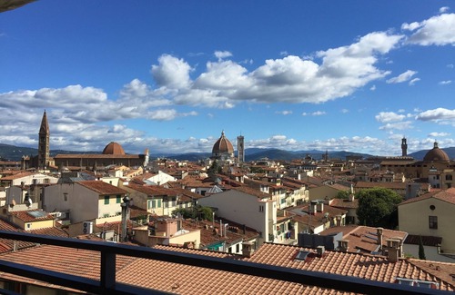 Santa Maria Novella Apartment | Gorgeous City View Apartment in the historical center High speed Wi-FI Elevator