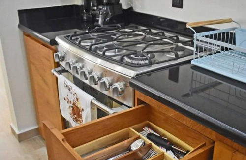 Crucecita House | Gorgeous & cozy house close to the beach & market.