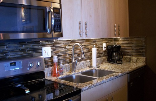 Kihei Condo | Gorgeous Direct Oceanfont Condo SBR #233! Pack your swimsuit we have the rest!