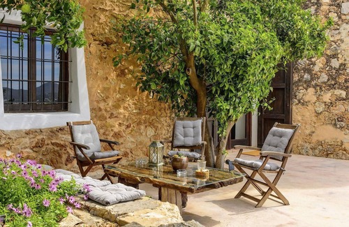Sant Antoni de Portmany House | Gorgeous home in Sant Antoni de Portman