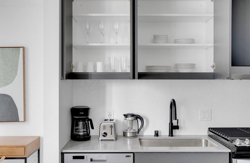 Downtown Seattle Apartment | Gorgeous First Hill 1BR w/Gym & Coworking, by Blueground