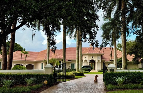 Port Saint Lucie House | Gorgeous Gated Getaway