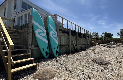 Greenport House | Gorgeous Greenport Beach House right on the Sound! Breathtaking views