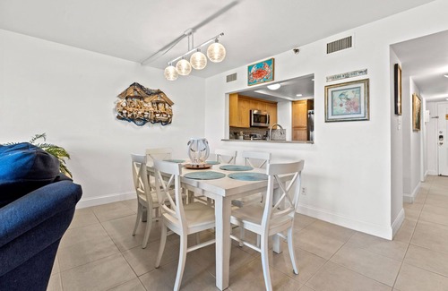 Indian Rocks Beach Condo | Gorgeous GULF FRONT, 3BR/2BA - Water Views From Every Room- NO HURRICANE DAMAGE