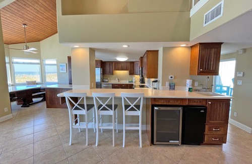 Villa Primera House | Gorgeous Gulf Front Home - Perfect for Families and Weddings!