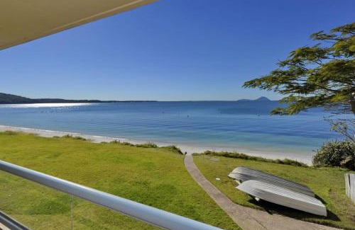Soldiers Point Apartment | Gorgeous Harbourside