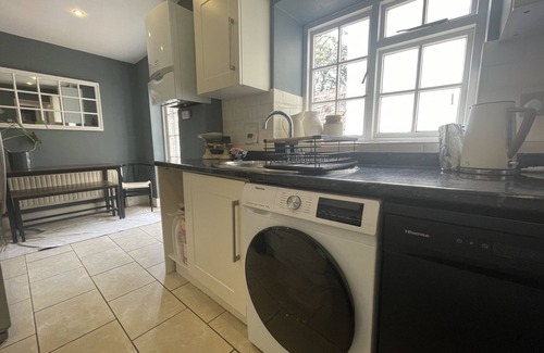 Clifton Apartment | Gorgeous Hideaway in Classy Clifton
