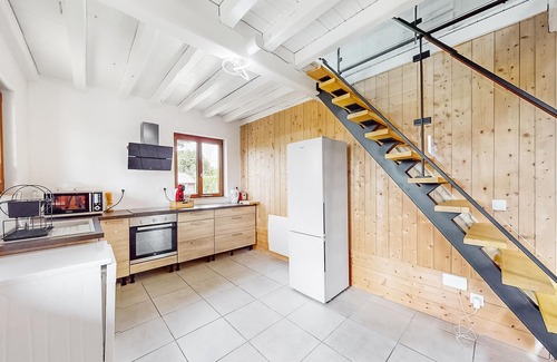 Malleville-les-Gres House | Gorgeous home in Malleville-les-Grès