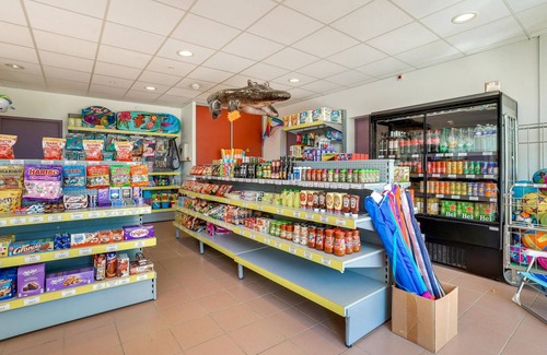 La Faute-sur-Mer House | Gorgeous home in La Faute-sur-Mer