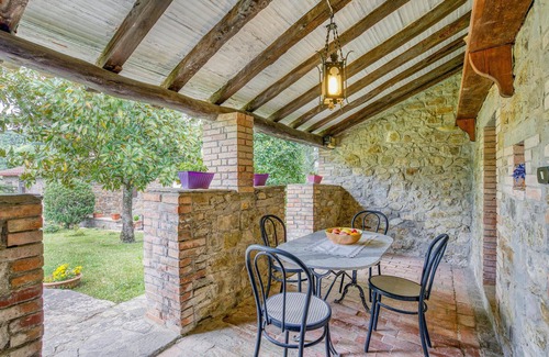 Bivio Lugnano House | Gorgeous home in Cortona AR with WiFi