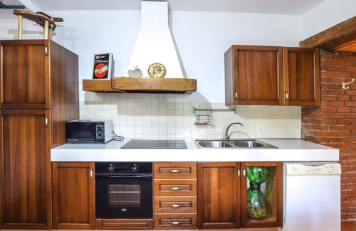 Ficulle House | Gorgeous home in Ficulle with WiFi