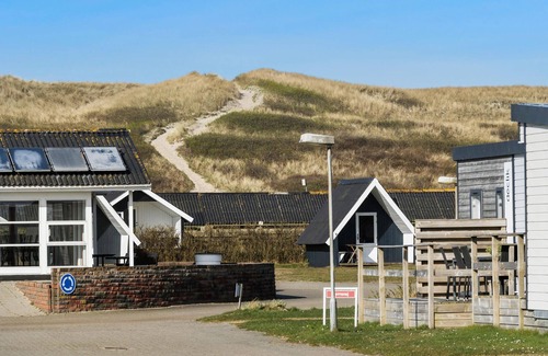 Argab House | Gorgeous home in Hvide Sande with WiFi