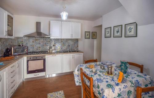 Longobardi House | Gorgeous Home In Longobardi With Wifi