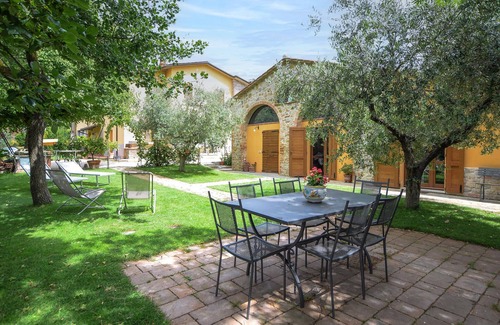 Magione House | Gorgeous home in Magione with WiFi