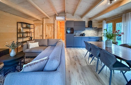 Langstraat House | Gorgeous home in Meijel with WiFi