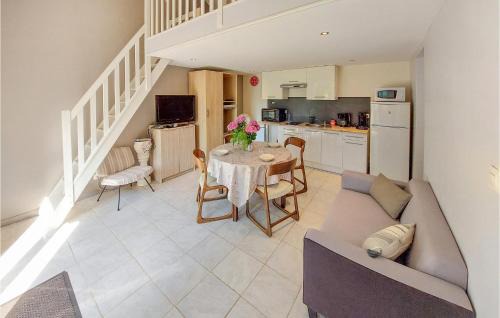 Molinet House | Gorgeous Home In Molinet With Wifi